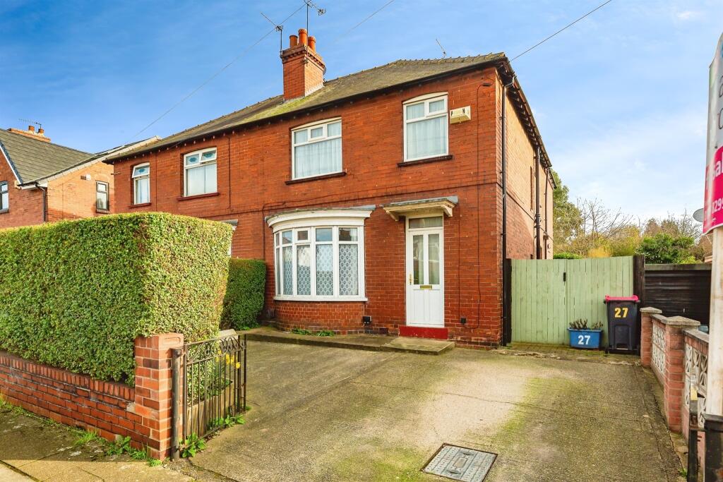 4 bedroom semidetached house for sale in Treherne Road, Rotherham, S60