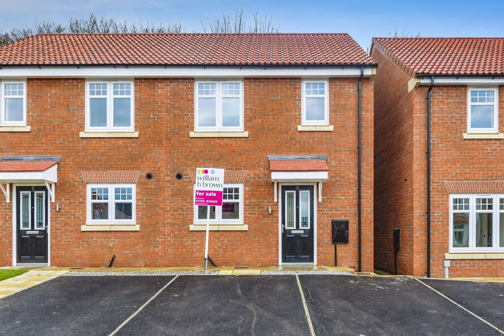 2 bedroom semidetached house for sale in Dapple Grove, Wickersley