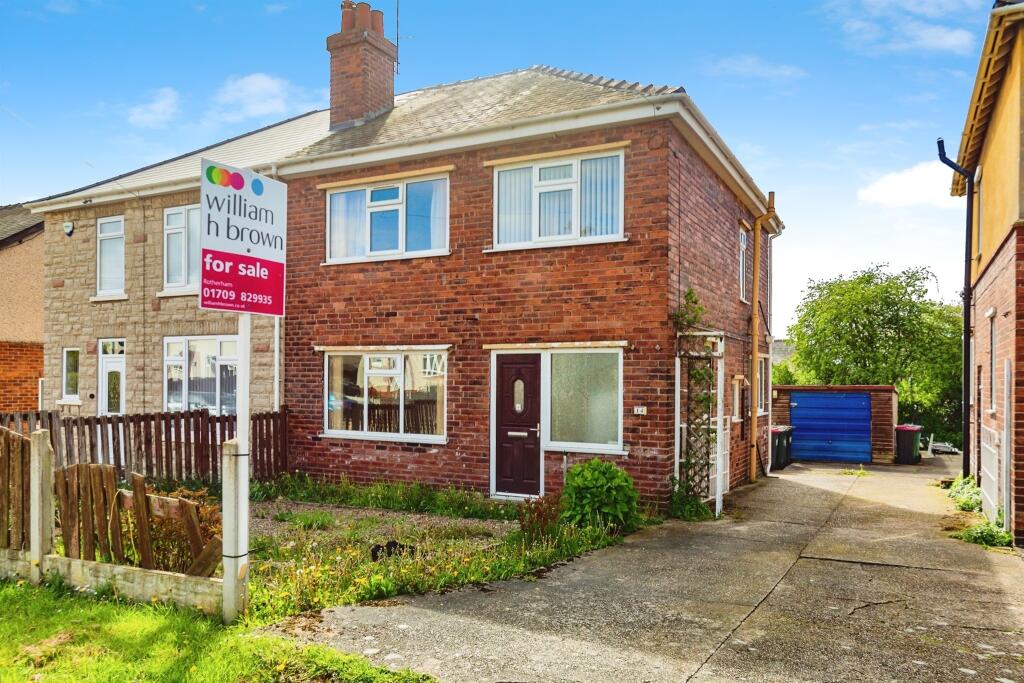 3 bedroom semidetached house for sale in Brunt Road, Rawmarsh