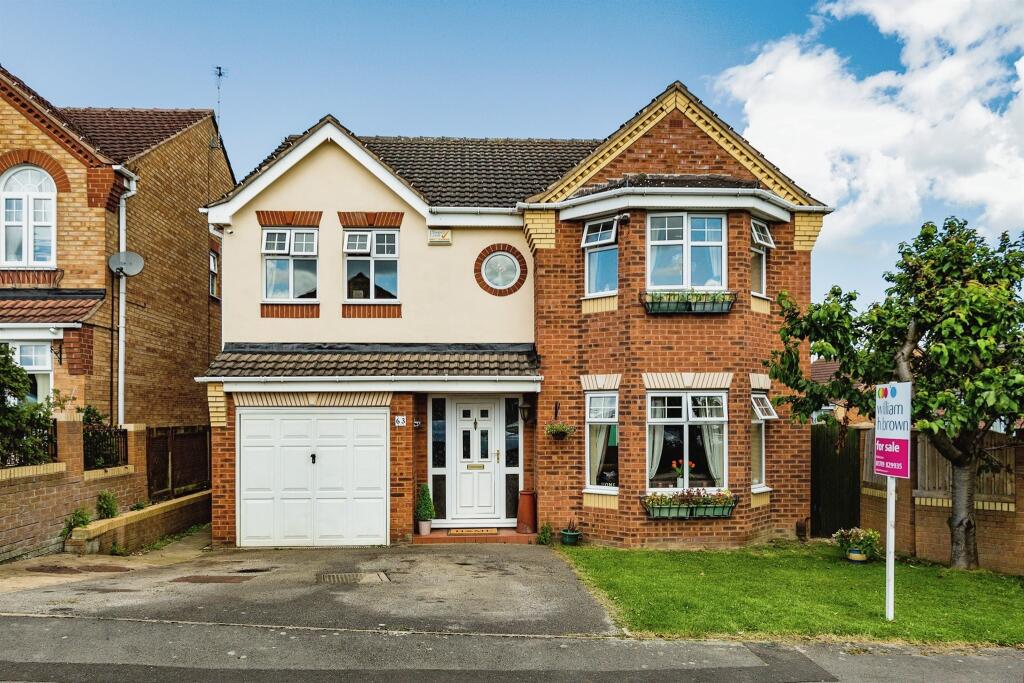 5 bedroom detached house for sale in New Meadows, Rawmarsh, Rotherham, S62