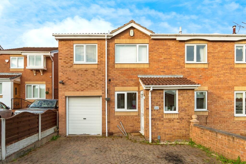 3 bedroom semidetached house for sale in Alderson Avenue, Rawmarsh