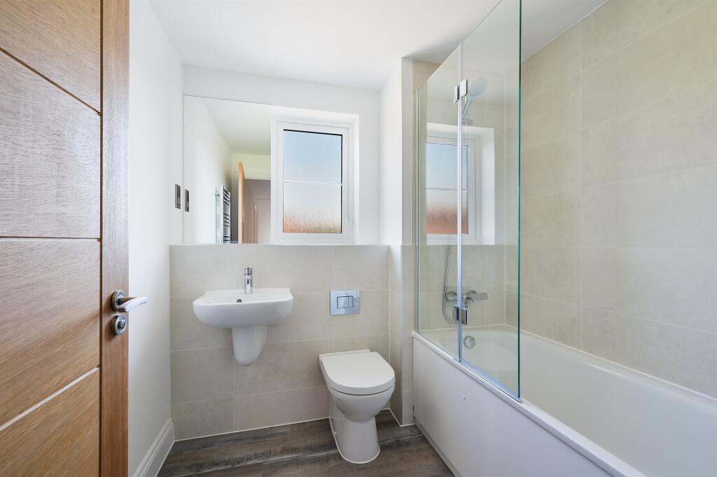 Additional property image - Platinum Way, Angmering, Littlehampton