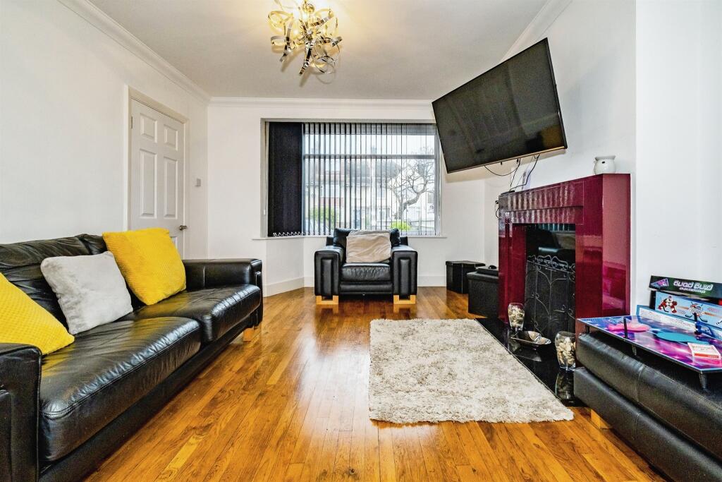 Additional property image - King Edward Avenue, Worthing