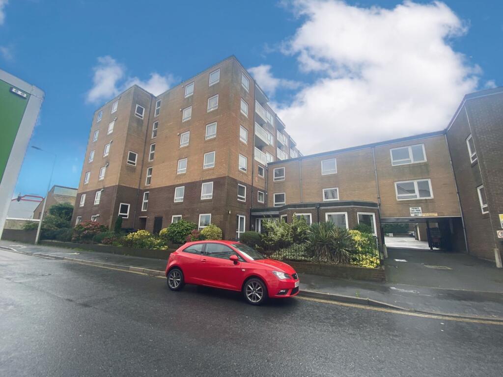 1 bedroom apartment for sale in Harbour Road, Seaton, EX12