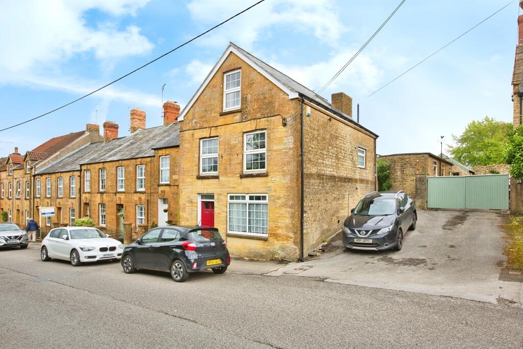 Main image of property: Hermitage Street, Crewkerne
