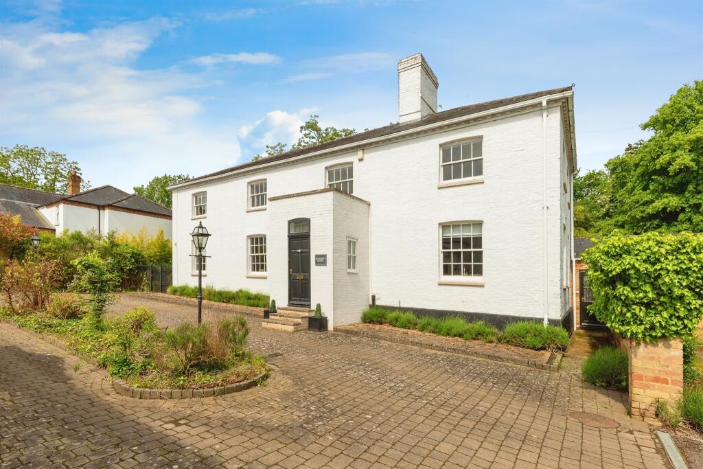 5 bedroom detached house for sale in Manor Farm Road, Waresley, Sandy, SG19