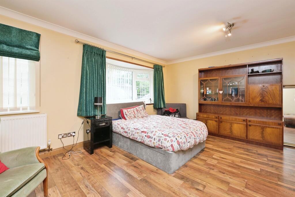 Additional property image - Bendyshe Way, Barrington, CAMBRIDGE