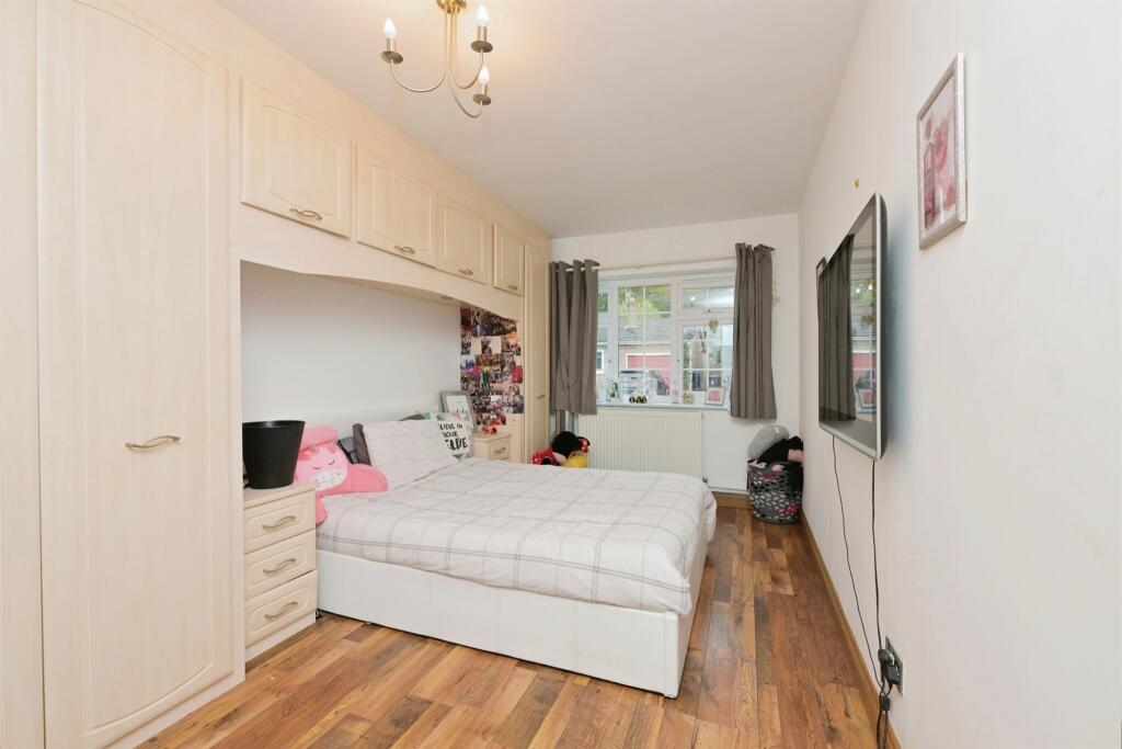Additional property image - Bendyshe Way, Barrington, CAMBRIDGE