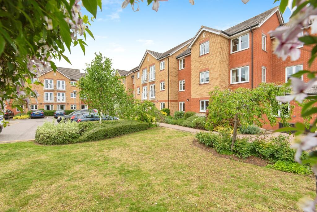 Main image of property: Goodes Court, Royston