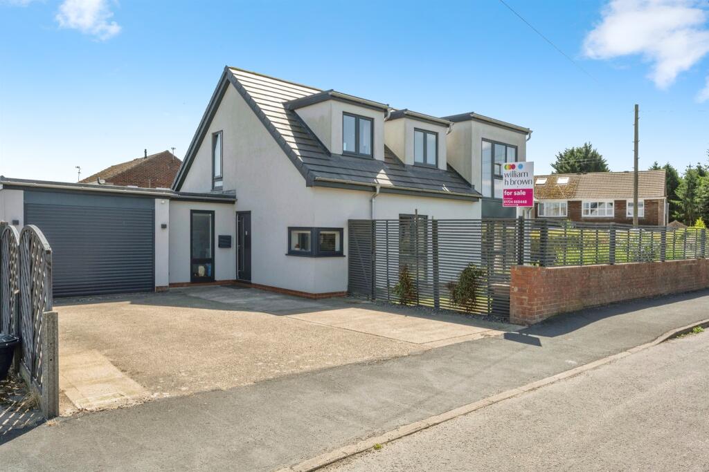 Main image of property: Knightsbridge Road, Messingham, Scunthorpe