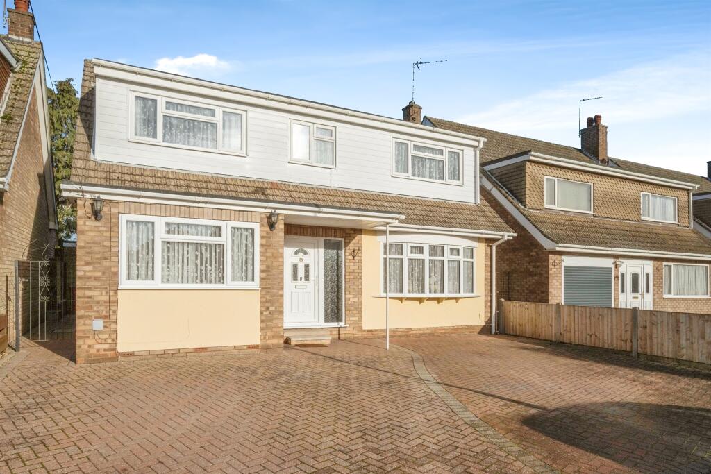 Main image of property: Mill House Lane, Winterton, Scunthorpe