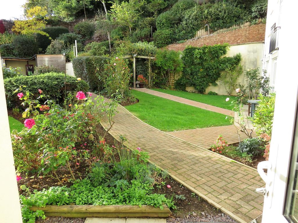 1 bedroom retirement property for sale in Blenheim Road, Minehead, TA24