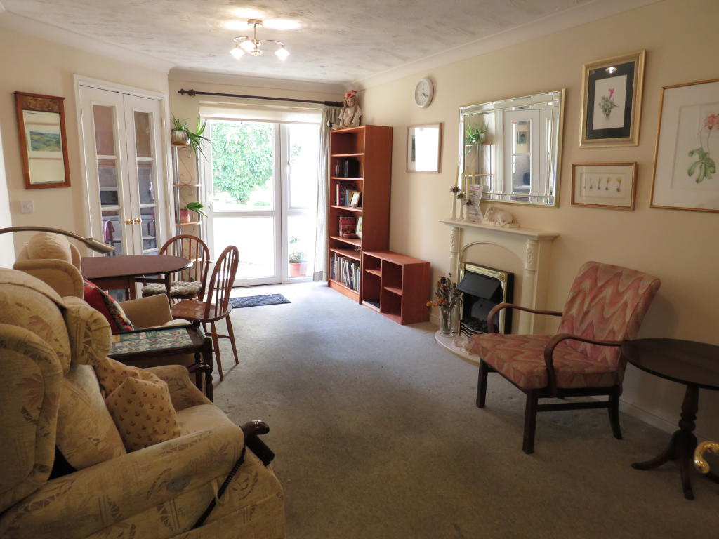 1 bedroom retirement property for sale in Blenheim Road, Minehead, TA24