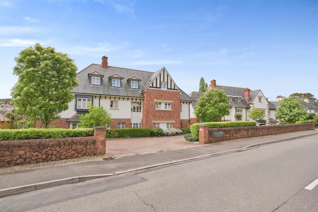 2 bedroom apartment for sale in The Parks, Minehead, TA24