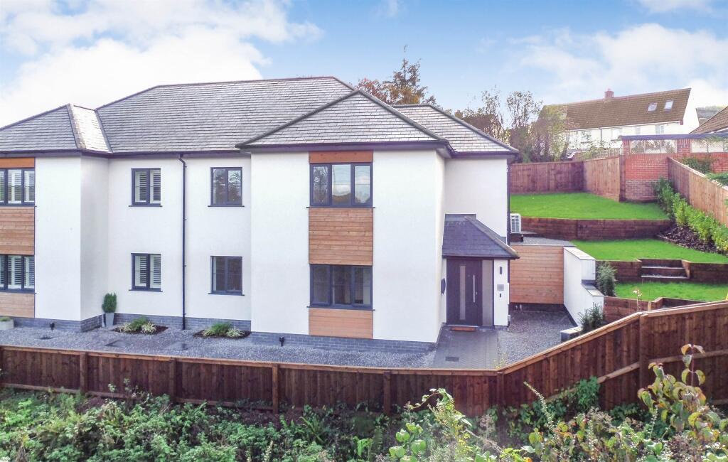 3 bedroom semidetached house for sale in Park Lane, Carhampton, Minehead, TA24