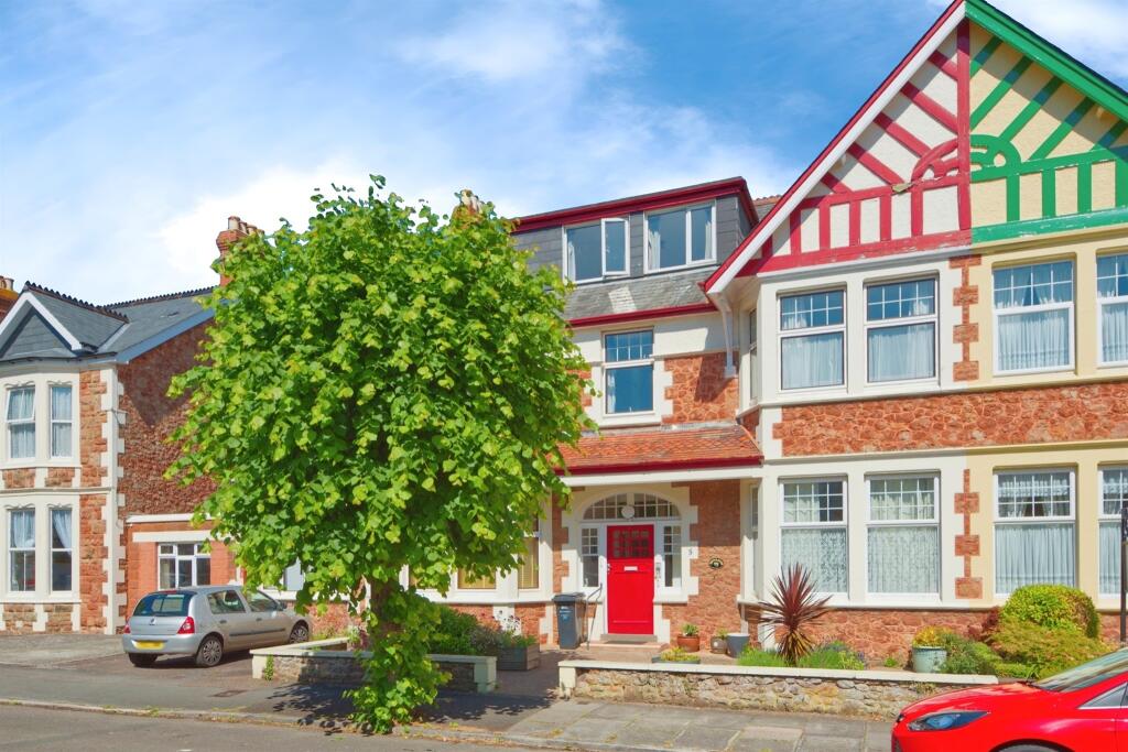 3 bedroom apartment for sale in Tregonwell Road, Minehead, TA24