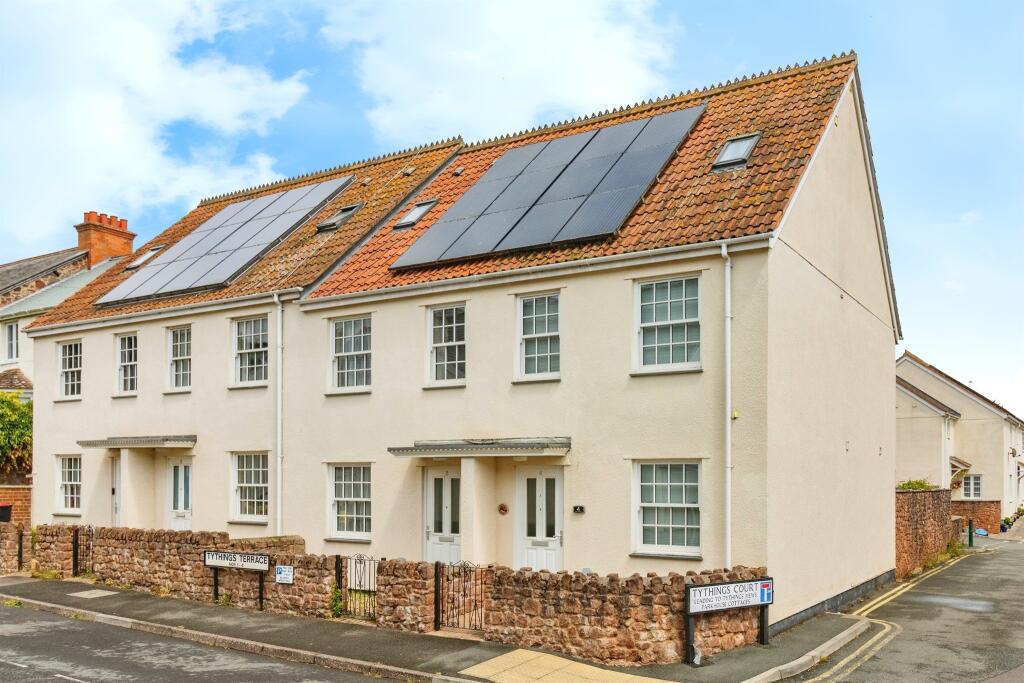 Main image of property: Tythings Terrace, Minehead