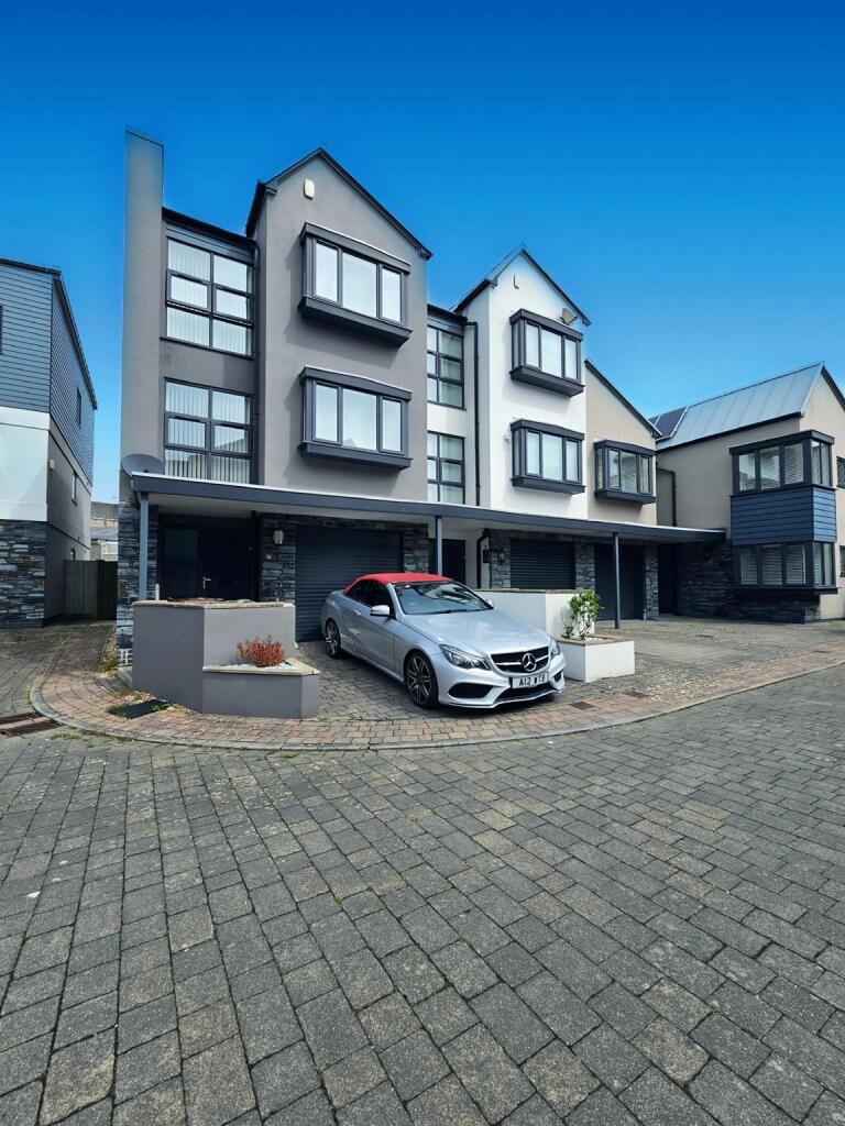 Main image of property: Parsonage Way, Plymouth