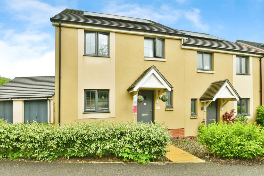 Main image of property: Sunnydale Close, Ivybridge