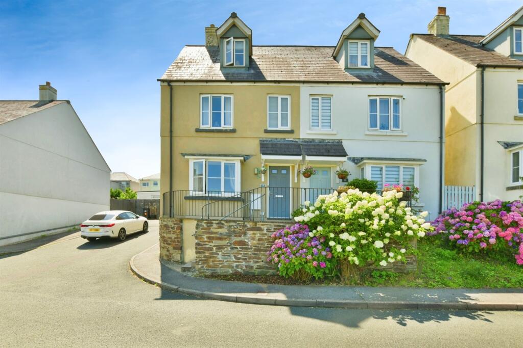Main image of property: Dellohay Park, Saltash