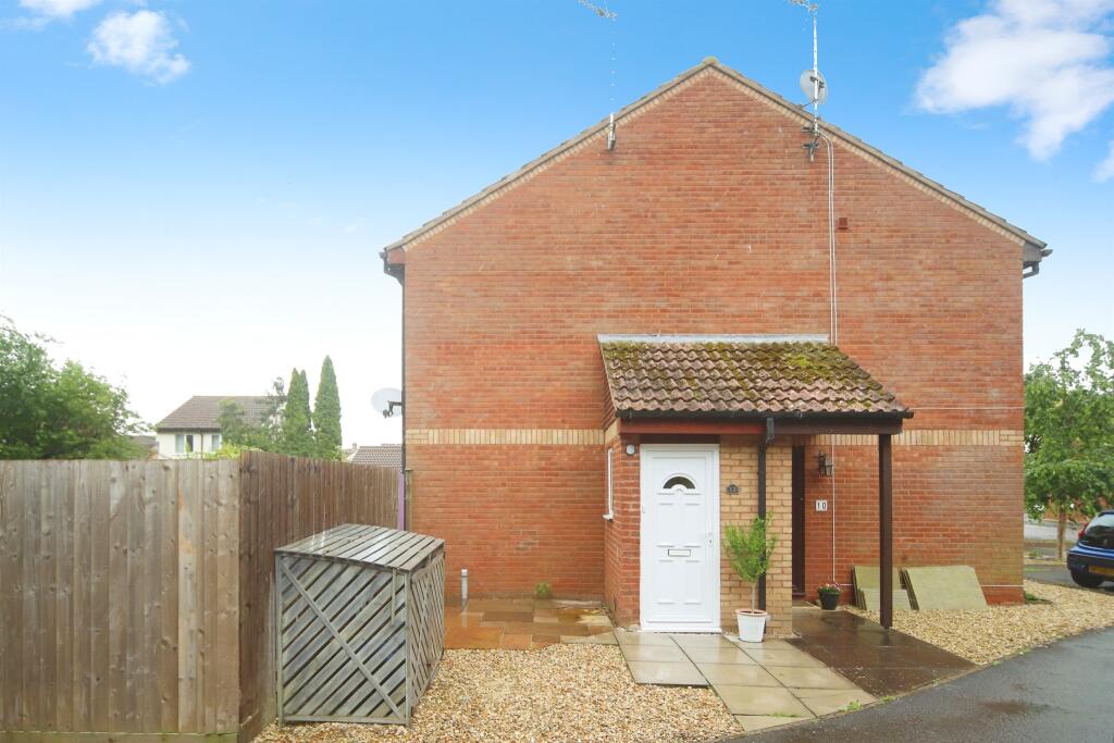 Main image of property: Amber Mead, Taunton