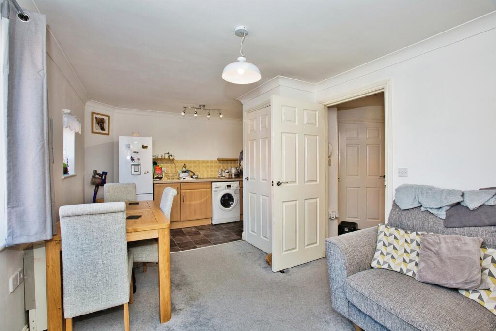 Additional property image - Monk Barton Close, Yeovil