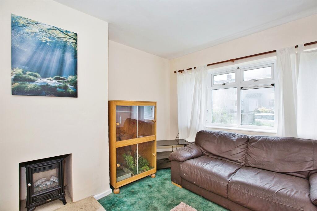 Additional property image - Montacute Road, Tintinhull, YEOVIL