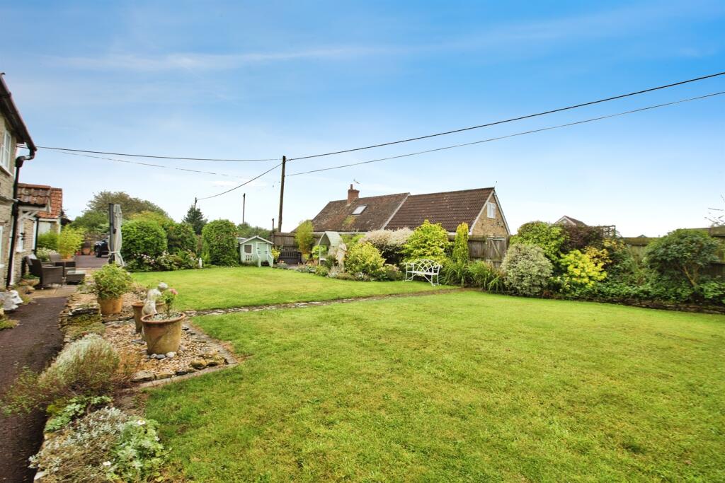 Additional property image - Cabbage Lane, Horsington, Templecombe