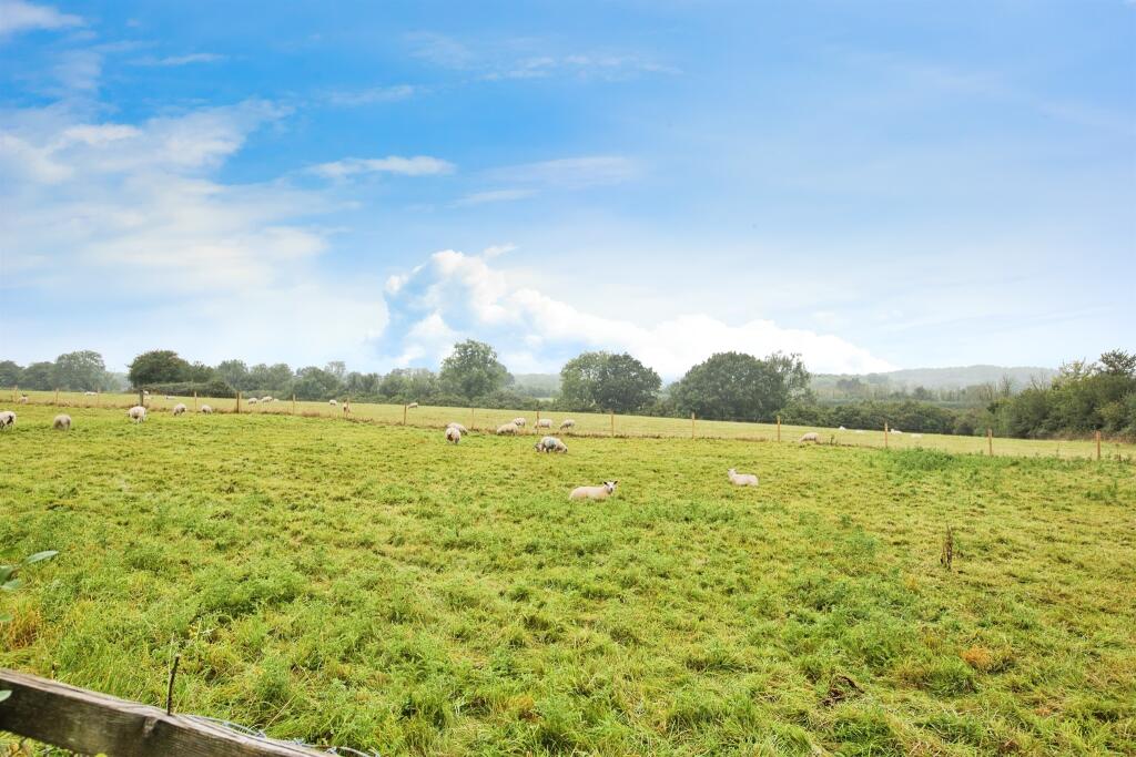 Additional property image - Cabbage Lane, Horsington, Templecombe