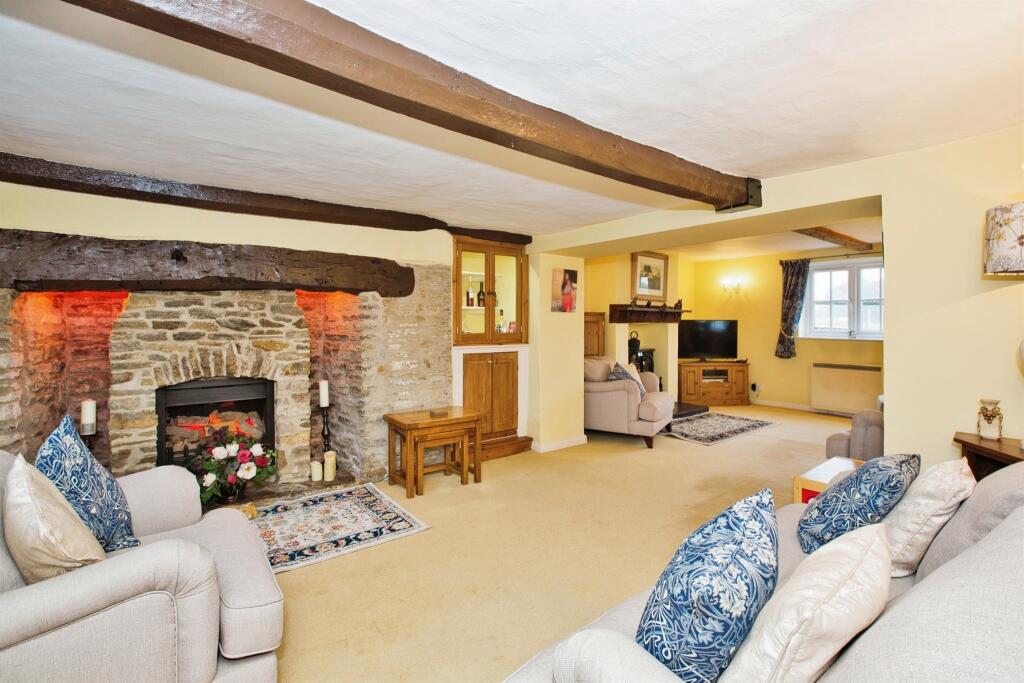 Additional property image - Cabbage Lane, Horsington, Templecombe