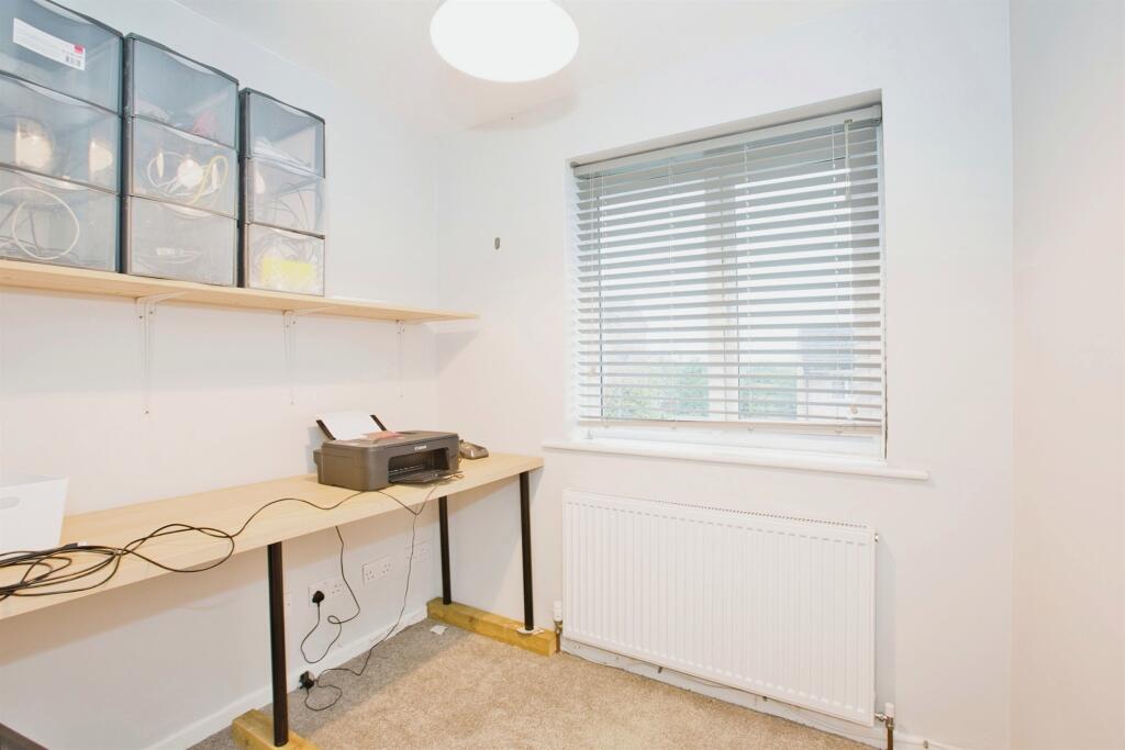 Additional property image - Plantagenet Chase, Yeovil