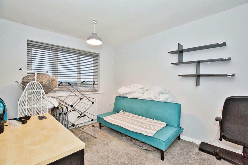 Additional property image - Plantagenet Chase, Yeovil