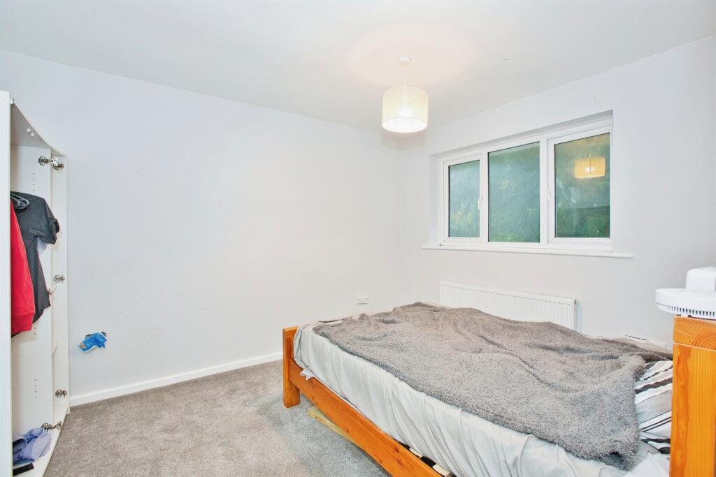Additional property image - Plantagenet Chase, Yeovil