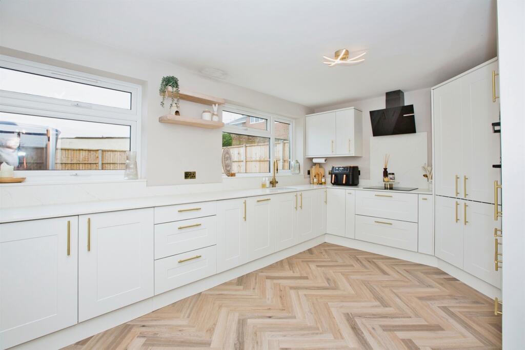 Additional property image - Abbey Road, Yeovil