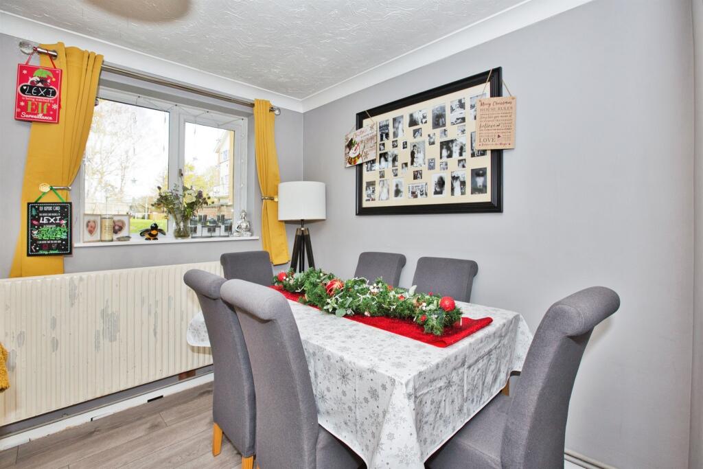 Additional property image - Illustrious Crescent, Ilchester, Yeovil