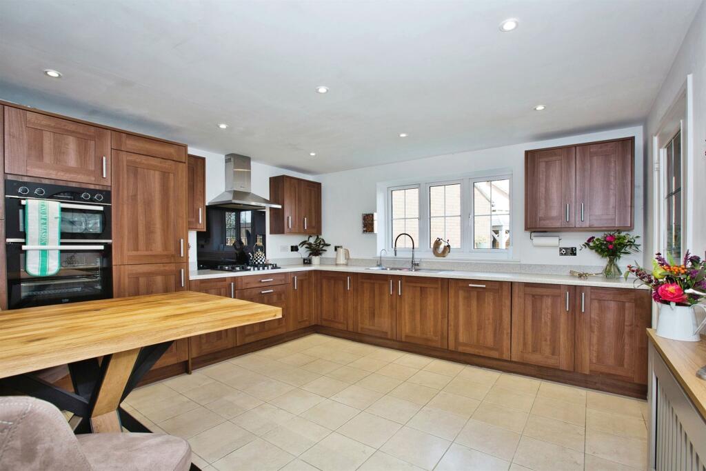Additional property image - Atkins Hill, Wincanton