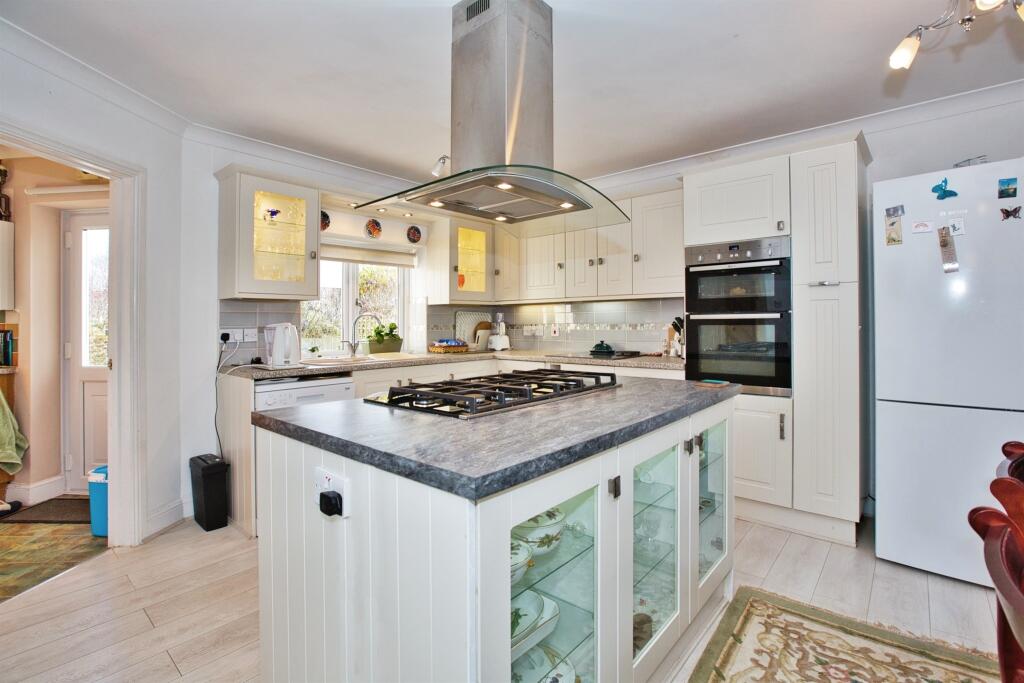 Additional property image - Abbots Meade, Yeovil