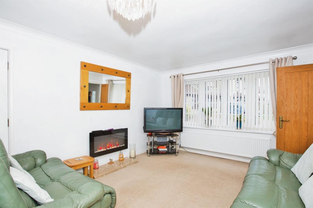 Additional property image - Great Corner, Yeovil