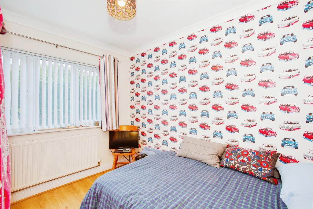 Additional property image - Preston Grove, Yeovil