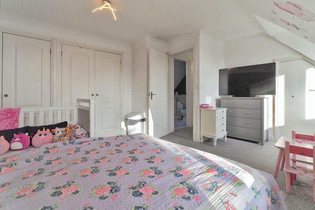 Additional property image - Victoria Road, Yeovil