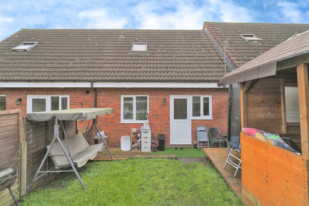 Additional property image - Victoria Road, Yeovil