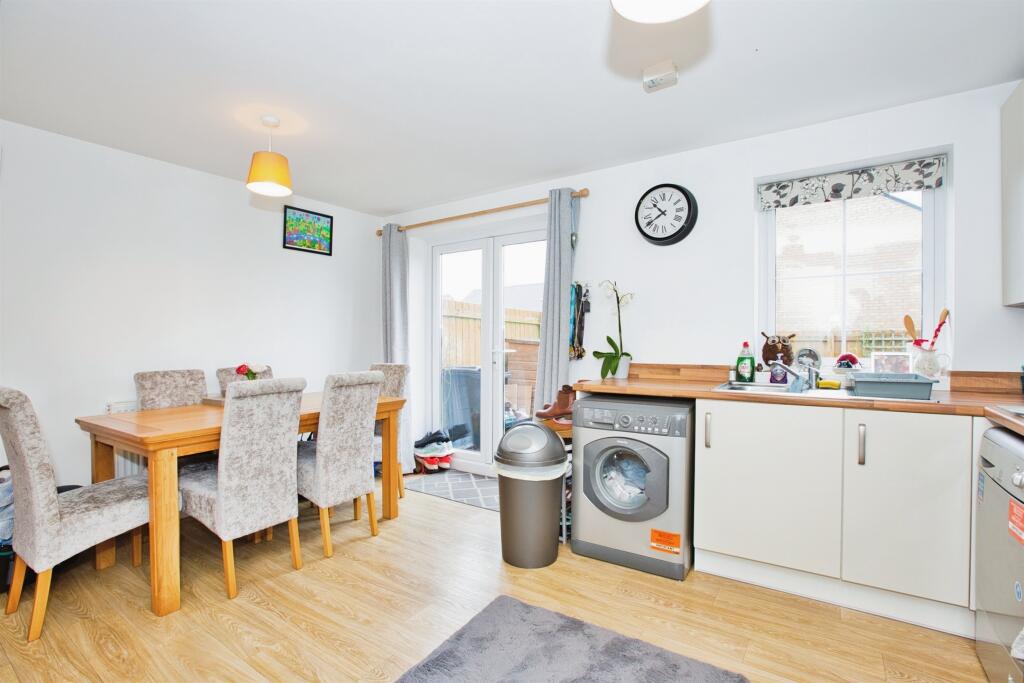 Additional property image - Great Mead, YEOVIL
