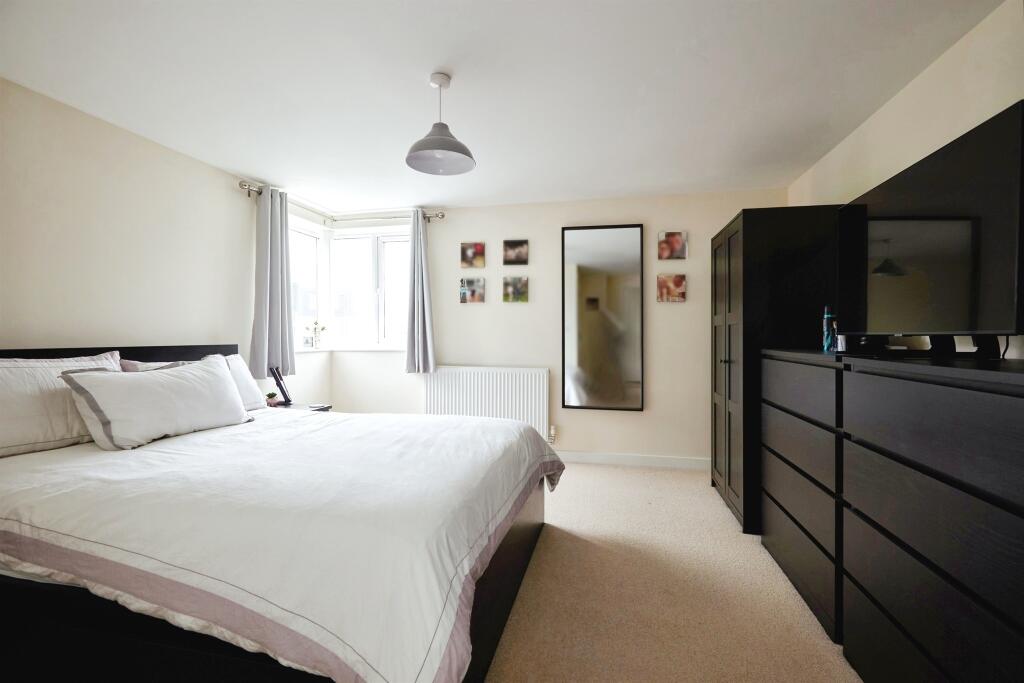 Additional property image - Great Mead, Yeovil