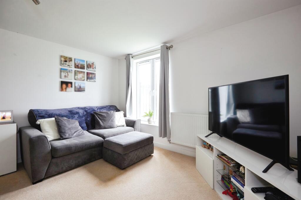 Additional property image - Great Mead, Yeovil