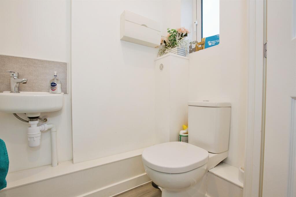 Additional property image - Lapwing Close, Houndstone, Yeovil