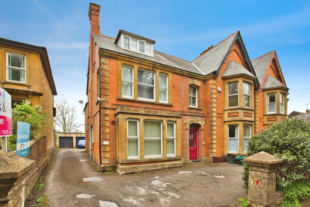 Main image of property: Hendford Hill, Yeovil