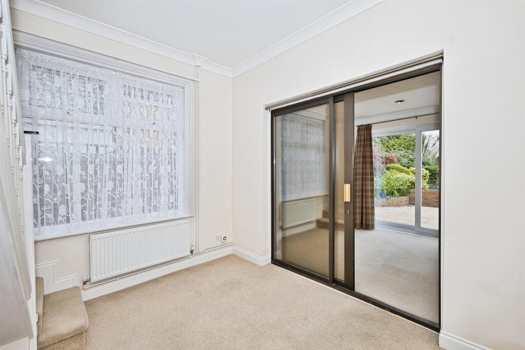 Additional image 12 of Ilchester Road, YEOVIL