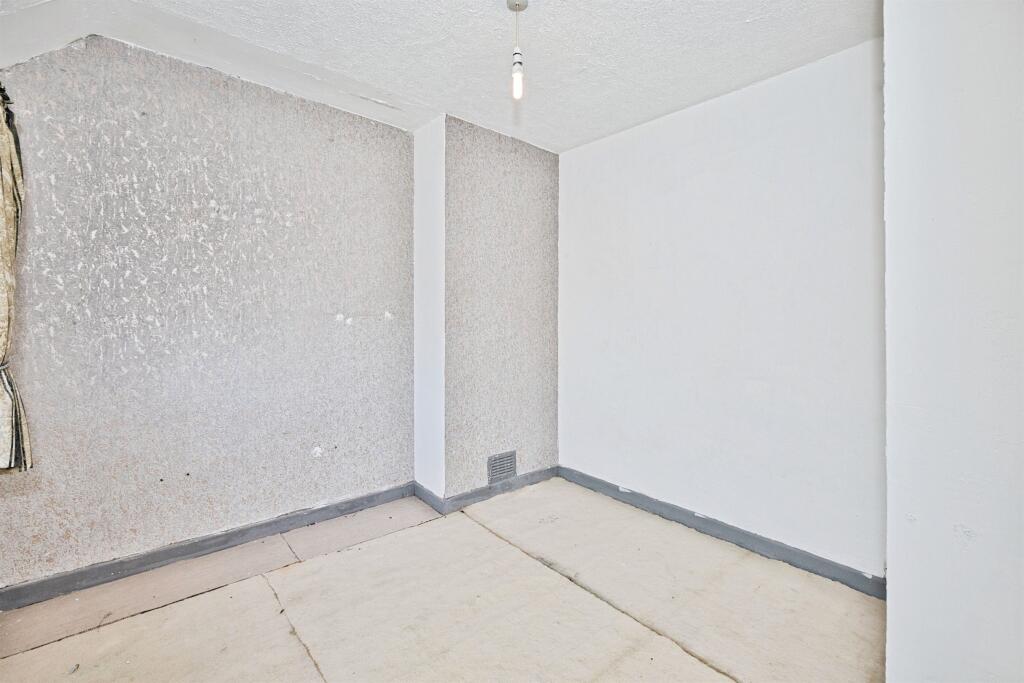 Additional image 10 of Hillcrest Road, Yeovil