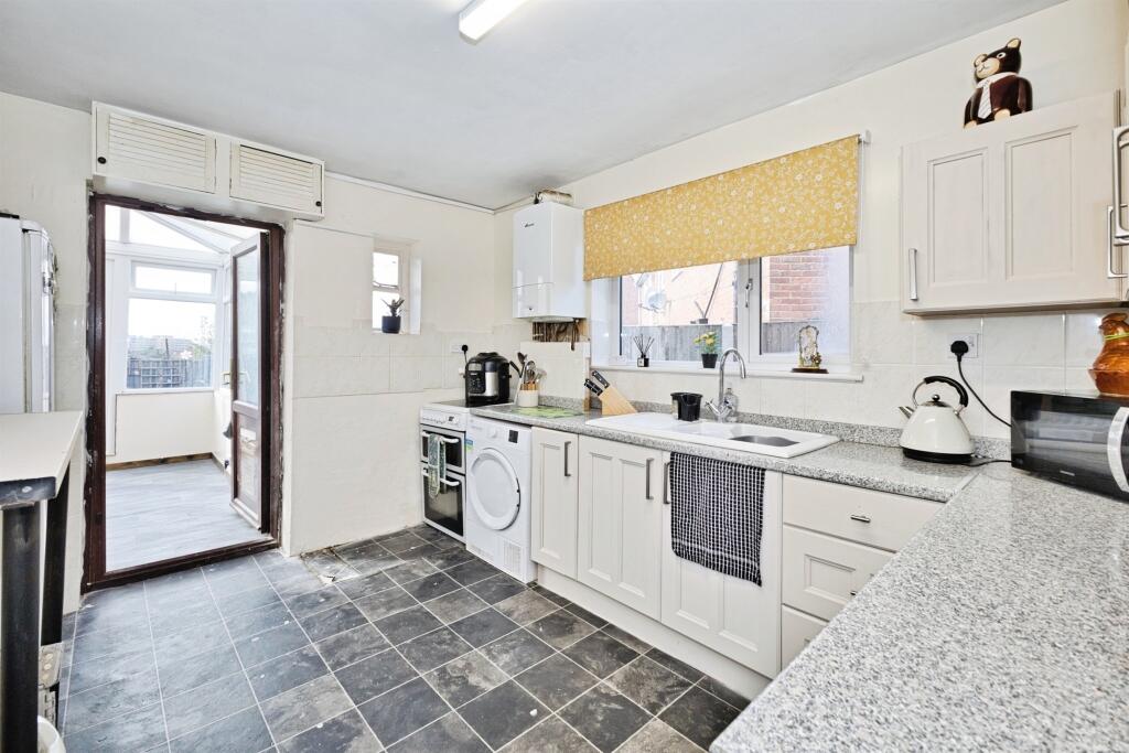 Additional image 5 of Hillcrest Road, Yeovil