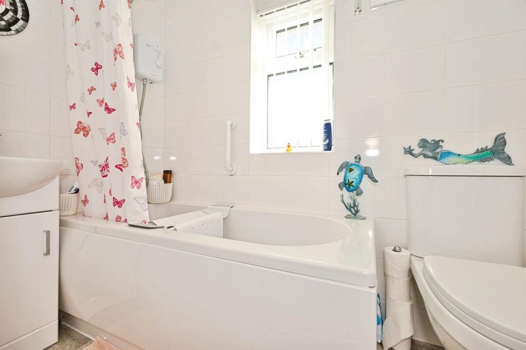 Additional image 13 of Highfield Road, YEOVIL